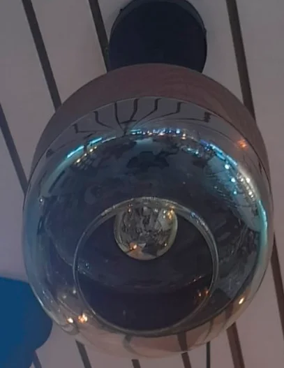 LÁMPARA COLOR MADERA CON VIDRIO