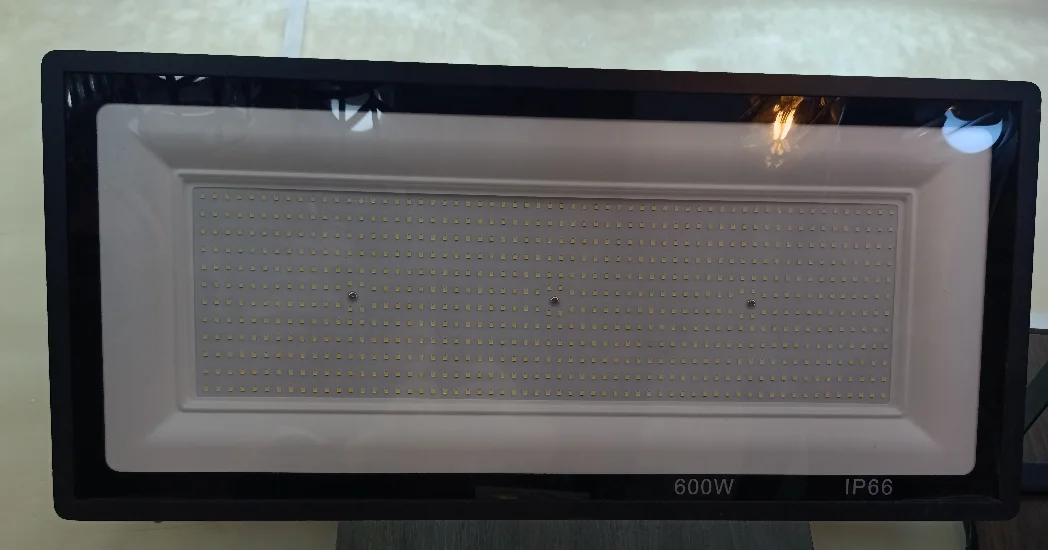 Reflector iPhone DX 600W